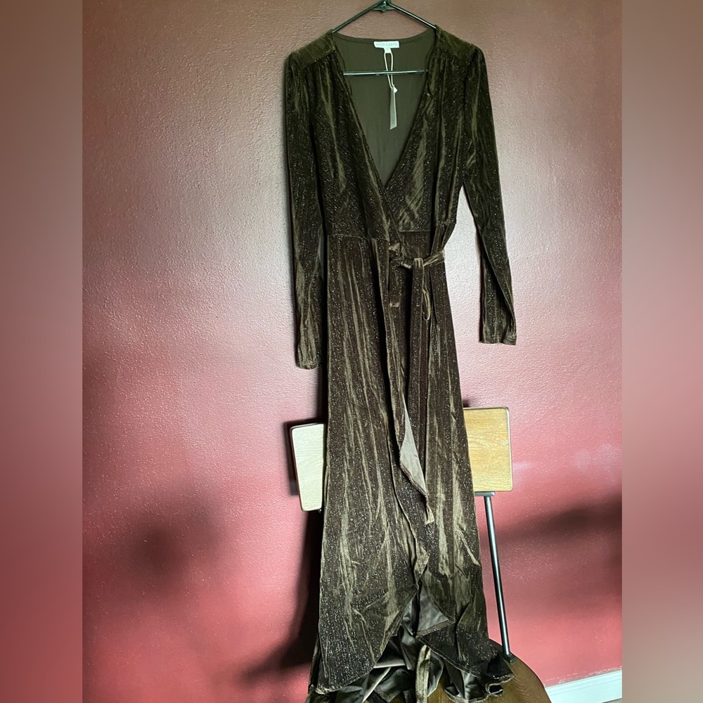 Baltic Born Serena Chocolate Shimmer Velvet Wrap Dress size Large